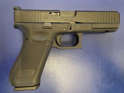 34679 Glock17-gen5-resize.jpg